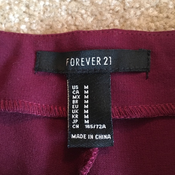 High-waisted forever 21 shorts - Picture 3 of 3